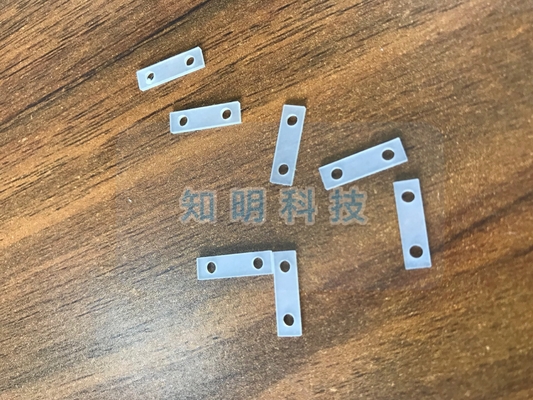 Buy Single Crystal Glass Sapphire Lens 99.999% Al2O3 Materials With Hole High Hardness online manufacture